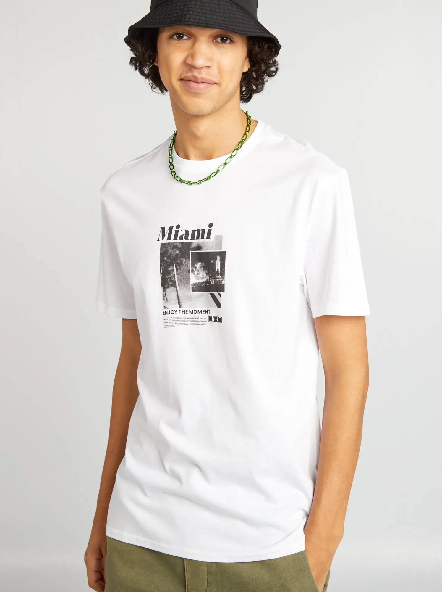 T-shirt a maniche corte con scritte - BIANCO